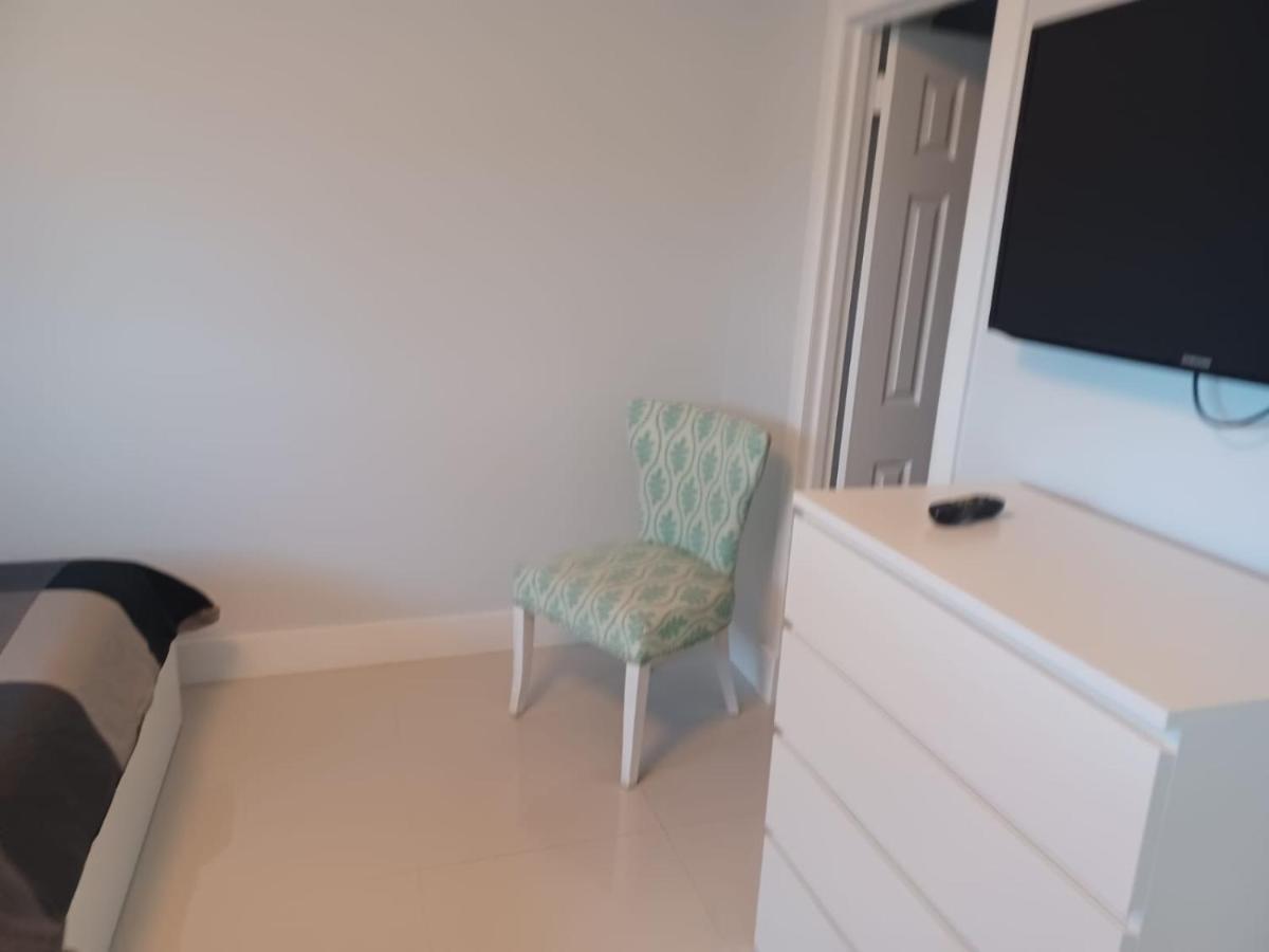 Hollywood On Beach Apartment Bagian luar foto