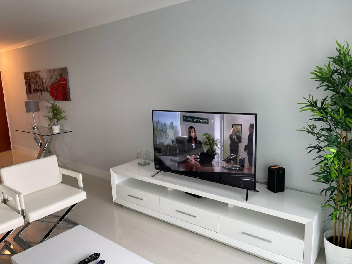 Hollywood On Beach Apartment Bagian luar foto