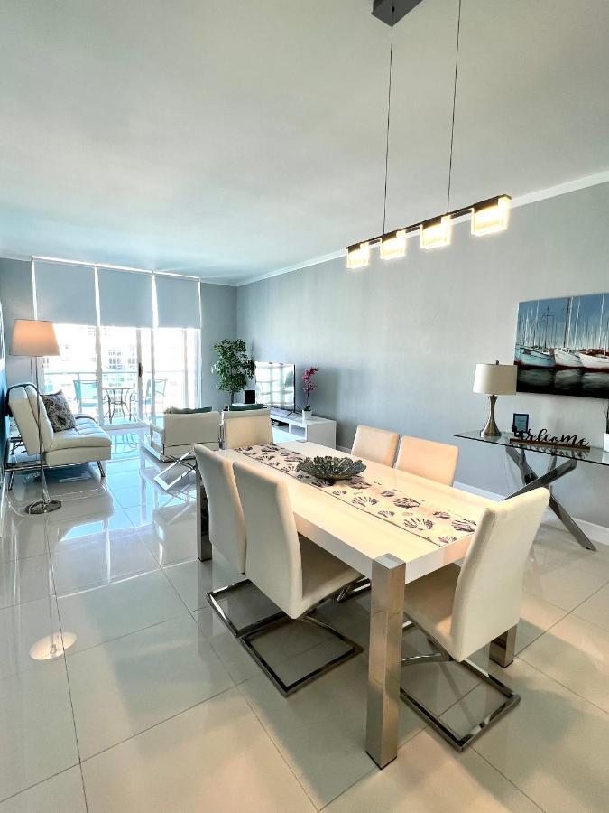 Hollywood On Beach Apartment Bagian luar foto