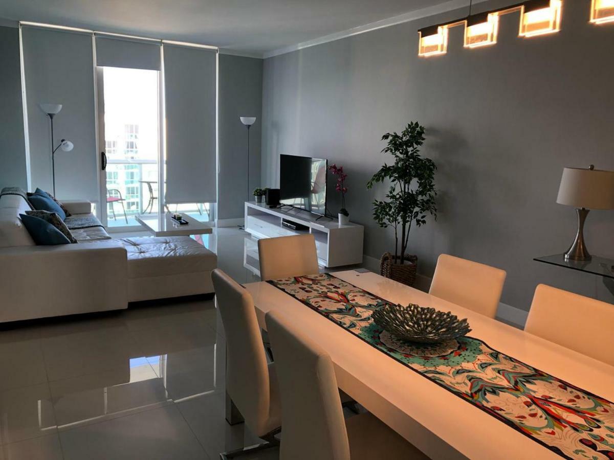 Hollywood On Beach Apartment Bagian luar foto